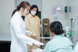Phẫu thuật vi phẫu cứu bệnh nhân ung thư lưỡi