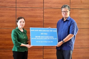 Thông tin về phương án cung ứng sách giáo khoa sau lũ lụt