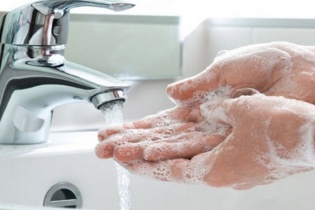Tin mới y tế ngày 18/9: Điều tra vụ ngộ độc thực phẩm sau ăn tiệc Trung thu
