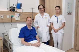 Vinmec phẫu thuật thành công cho bệnh nhân nước ngoài mắc chứng động kinh, dị dạng mạch não hiếm gặp