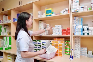 Bộ Y tế làm gì để giải quyết vấn nạn thiếu thuốc?