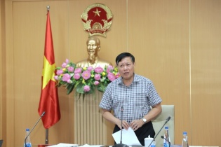 Vẫn còn “điểm nghẽn” trong mua sắm thuốc, thiết bị y tế
