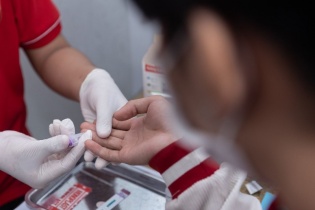 Nối dài nỗi lo đại dịch HIV Việt Nam