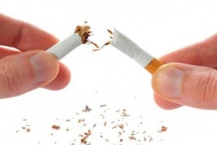 Hút thuốc lá ảnh hưởng nghiêm trọng đến hệ tim mạch