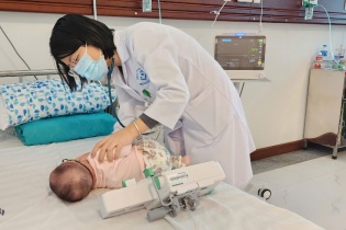 Tăng số trẻ mắc sởi và nhập viện do biến chứng