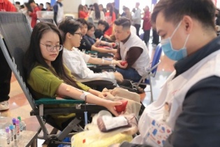 Chủ Nhật Đỏ lần thứ 17: Hơn 400.000 đơn vị máu và tinh thần nhân ái cộng đồng