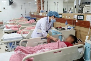 Lời cảnh tỉnh từ vụ việc 32 học sinh ngộ độc hóa chất