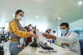 Siết chặt kiểm dịch y tế tại Sân bay Nội Bài để ngăn dịch bệnh xâm nhập
