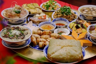 Tin mới y tế ngày 31/1: Kiểm soát đường huyết, tránh biến chứng tiểu đường dịp Tết