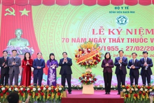 Tin mới y tế ngày 25/2: Những thành tựu mới tại Bệnh viện Bạch Mai khẳng định vị thế y tế của Việt Nam
