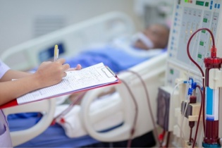 Bộ Y tế yêu cầu kiểm tra quảng cáo lọc máu công nghệ cao giảm nguy cơ đột quỵ