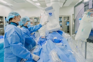 Tin mới y tế ngày 24/4: Cứu sống nhiều bệnh nhân tim cấp nhờ stent phủ thuốc thế hệ mới