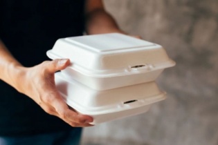 Cảnh báo nguy cơ nhiễm độc từ hộp xốp đựng thực phẩm không rõ nguồn gốc