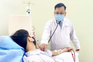 Tin mới y tế ngày 1/5: Giảm gánh nặng cho người bệnh chạy thận nhờ bảo hiểm y tế