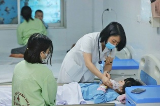 Tin mới y tế ngày 6/5: Dịch sởi tại Hà Nội có dấu hiệu chững lại, nhưng tay chân miệng tăng