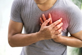 Tin mới y tế ngày 15/5: Dấu hiệu cảnh báo nhồi máu cơ tim dễ bị bỏ qua