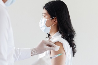Tin mới y tế ngày 10/6: Tiến bộ y học Việt Nam trong điều trị ung thư 