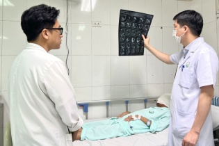 Tin mới y tế ngày 12/6: Bộ Y tế yêu cầu không để gián đoạn y tế ứng phó thiên tai khi sắp xếp tổ chức bộ máy