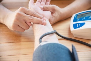 Không chủ quan với dịch sốt xuất huyết