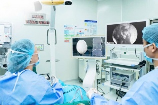 Cấp cứu khẩn vì viêm xoang biến chứng