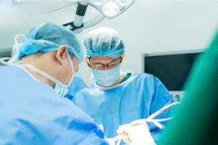 Tin mới y tế ngày 8/7: Tầm soát sớm để điều trị ung thư kịp thời