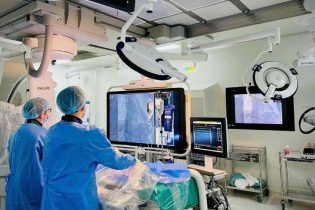 Tin mới y tế ngày 13/7: Việt kiều Canada được bác sỹ Việt Nam cứu sống ngoạn mục 