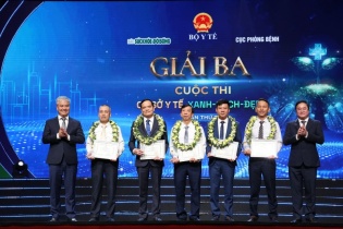 Tôn vinh 20 cơ sở y tế "Xanh - Sạch - Đẹp" tiêu biểu toàn quốc