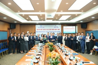 Long Châu và Bệnh viện Đại học Y Dược TP.HCM đồng hành vì một Việt Nam khỏe mạnh hơn Long Châu và Bệnh viện Đại học Y Dược TP.HCM đồng hành vì một Việt Nam khỏe mạnh hơn