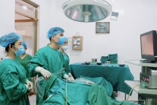 Đầu tư mạnh cho y tế cơ sở, nâng cao chất lượng chăm sóc sức khỏe nhân dân