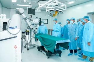 Tin mới y tế ngày 11/10: TP.HCM đẩy mạnh hợp tác y tế công tư nâng chất lượng khám chữa bệnh