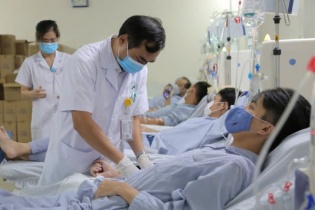 Tin mới y tế ngày 29/11: Gánh nặng bệnh mạn tính và béo phì ở Việt Nam