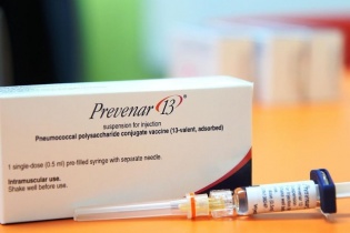 Tin mới y tế ngày 27/12: Hai loại vắc-xin sẽ được tiêm miễn phí cho trẻ từ năm 2026