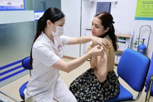 Nhiều ca cúm diễn tiến nặng, chuyên gia khuyến cáo tiêm vắc-xin hằng năm