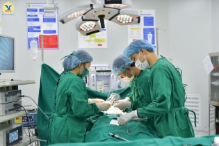 Đau bàn tay tăng khi trời lạnh, người dân không chủ quan
