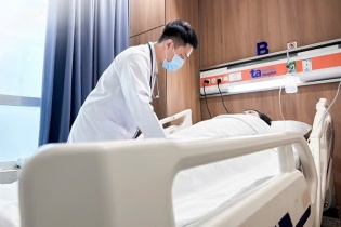 Tin mới y tế ngày 6/2: Nhiễm vi khuẩn kháng thuốc sau khi mắc thủy đậu