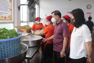 Tin mới y tế ngày 6/3: Bộ Y tế yêu cầu chuẩn hóa kiểm nghiệm độc tố cereulide trong sữa, sản phẩm dinh dưỡng