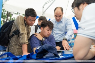 Lời khuyên của chuyên gia cho thí sinh khi lựa chọn trường và ngành học