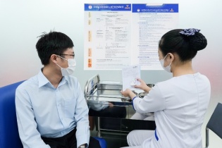 Nhu cầu tiêm vắc-xin não mô cầu tăng gần 100%