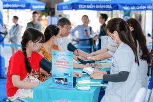 Tiêm phòng cúm sớm giúp giảm áp lực bệnh tật và chi phí y tế