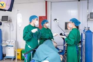 Phát hiện sớm, cấp cứu nhanh, cụ ông thoát nguy kịch trong gang tấc
