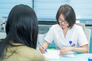Nấm tai gia tăng mùa hè, bác sỹ cảnh báo thói quen nhiều người bỏ qua