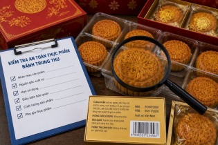 Kiểm soát chặt thị trường thực phẩm trước Tết Trung thu