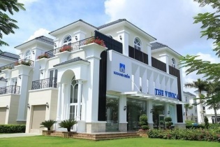 Hai tổ chức liên quan lãnh đạo đồng loạt bán ra toàn bộ 236.693 cổ phiếu KDH