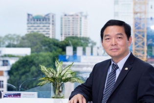 Nhà cung cấp và nhà thầu phụ đồng ý cấn trừ nợ sang cổ phiếu Hoà Bình