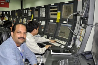 Cấp phép lao động cho người nước ngoài qua mạng từ ngày 2/10