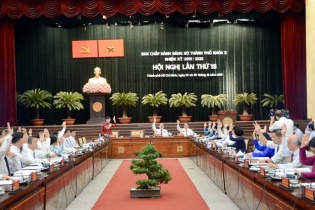 Ngày mai (2/10), Hội nghị lần thứ 32 Đảng bộ TP.HCM khóa X bàn công tác chuẩn bị đại hội cơ sở