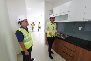 Phú Đông Group mời khách hàng tham quan căn hộ thực tế Dự án Phú Đông Premier