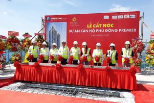 Dự án Phú Đông Premier được cất nóc