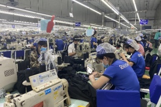 Bình Dương, Đồng Nai “khát” hàng chục ngàn lao động