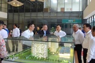 Đoàn Đại biểu dự Đại hội Đảng bộ TP.HCM làm việc tại Khu công nghiệp chuyên sâu Phú Mỹ 3